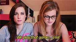 give-you-all:  Lesbian blog. Checking out all new followers. xx  always reblog because