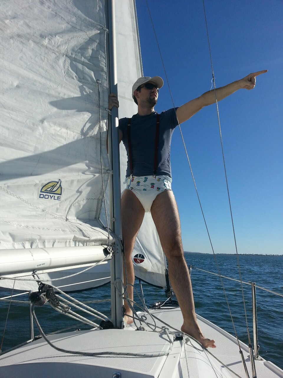 midpes:  Hit 500! So as promised! Back in Diapers for another week. My “brothers”