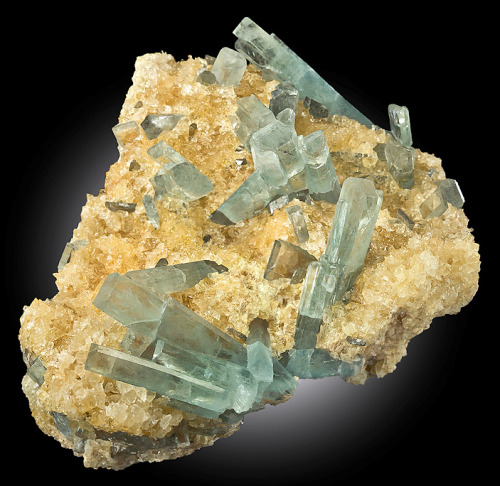 Blue Barite on yellow Calcite - Sterling Mine, Stoneham, Weld County, Colorado