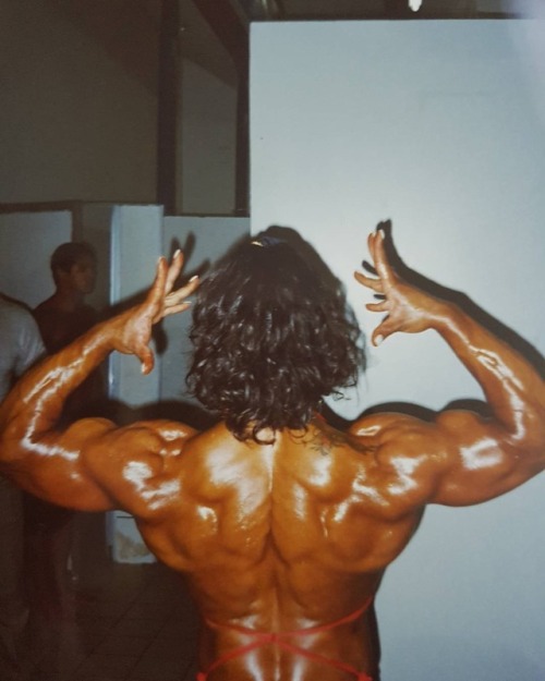 hellohotbeef: Oiled beef  Swole model❤❤❤❤❤