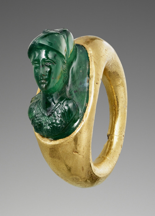 didoofcarthage:Cameo gem with Minerva set into a hollow ringRoman, 1st cent. A.D.chrome chalcedony a