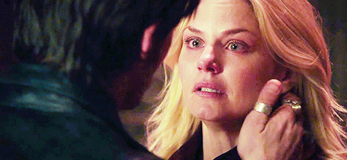 princesse-swan:captain swan + touching each other’s face