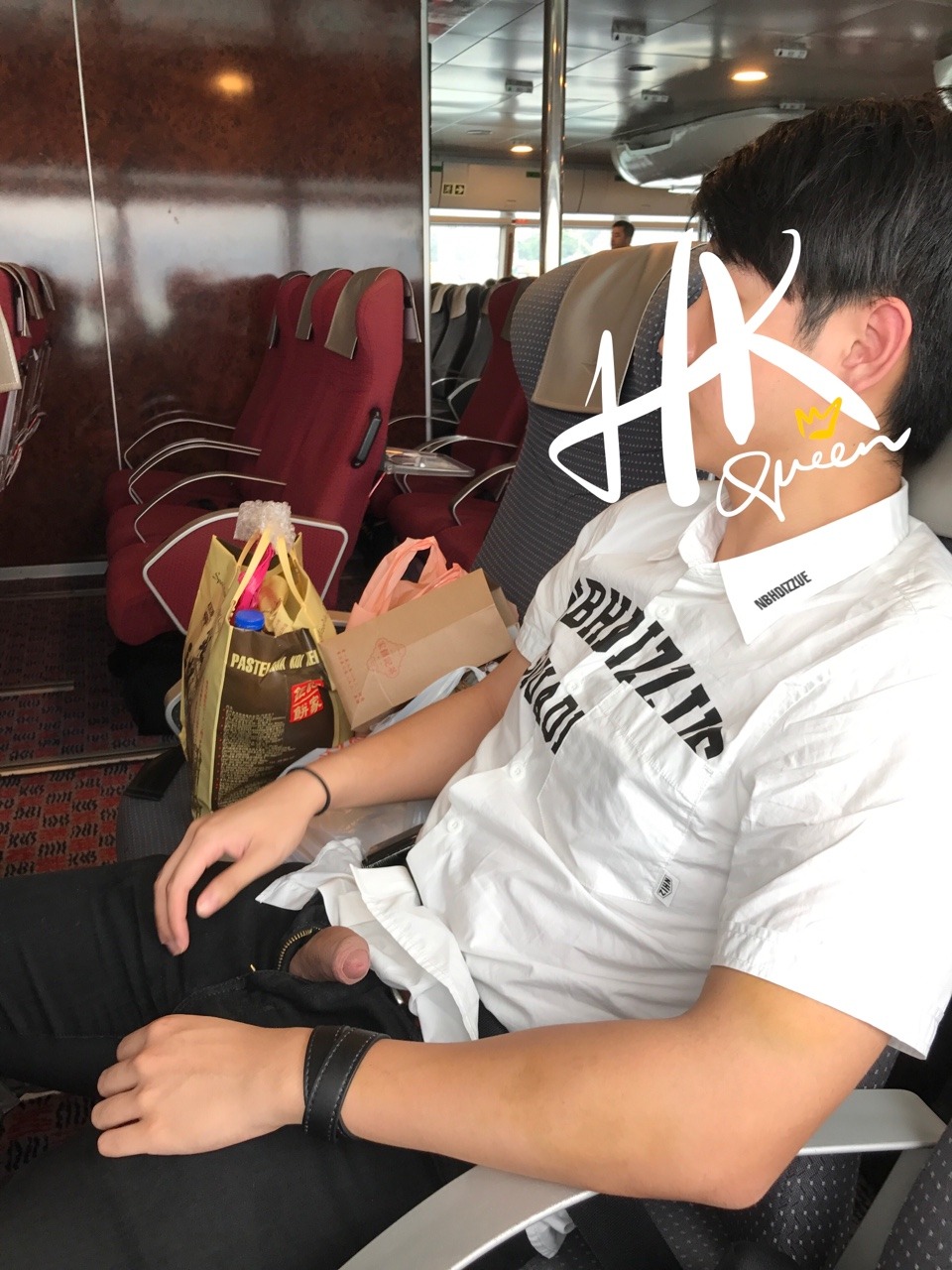 hkgreenqueen:  係咪要所有交通工具都露出過曬？ Want to exhibit in every
