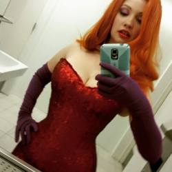 cosplayandgeekstuff:    Ardella Cosplay (Australia) as Jessica Rabbit.