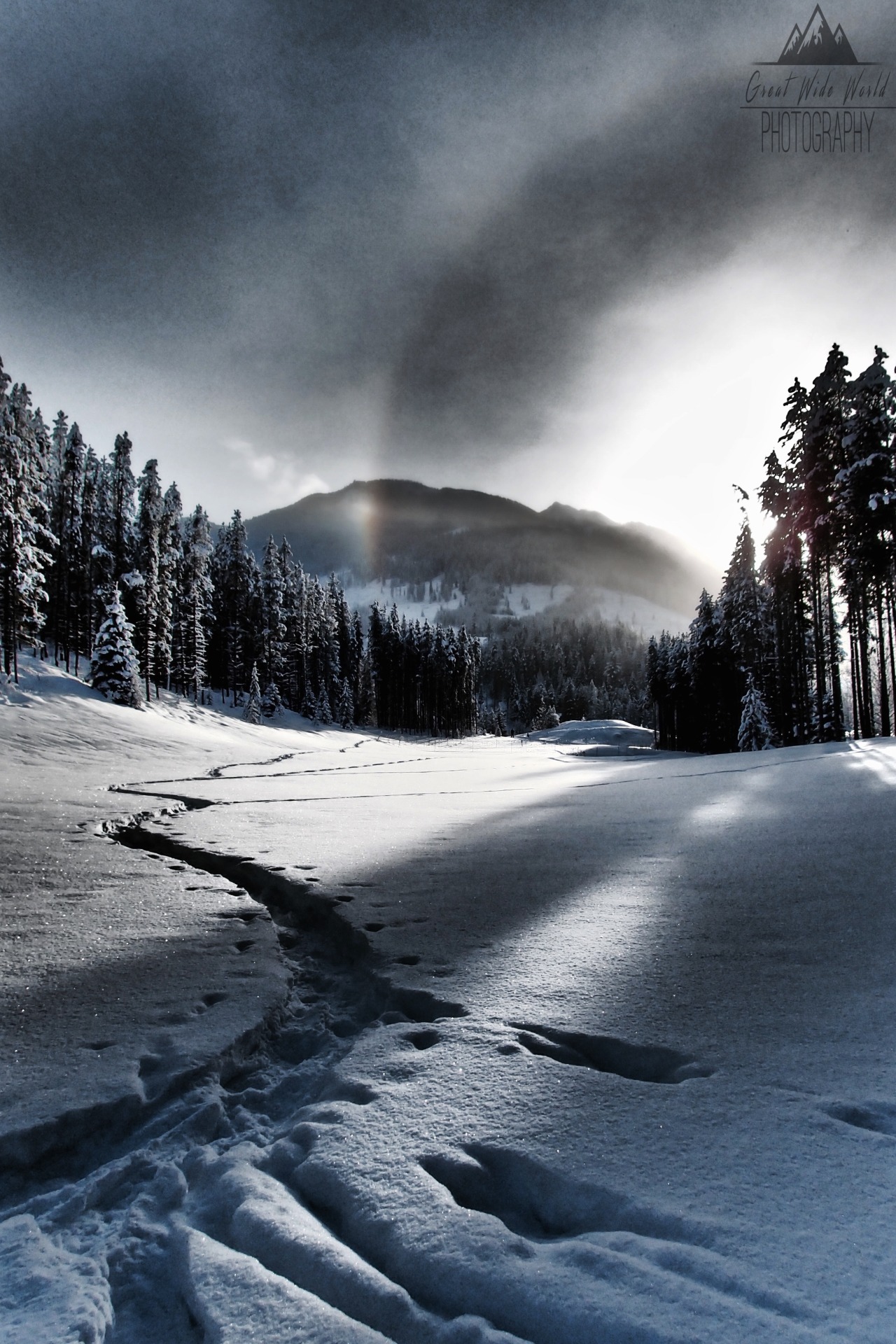 greatwideworldphoto:  Footprints-1 | Original by Great Wide World Photography  