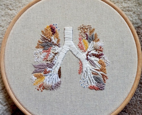 moleculart:embroidery: floral lungs #3each bronchial branch was researched and carefully placed to m
