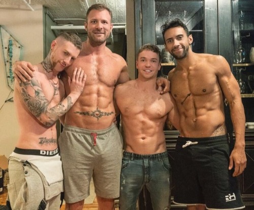 austinwolfff:This four-way will be released Wednesday this week on onlyfans.com/austinwolfff