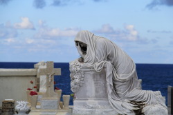 babylibra:  Tombstone in Cementerio Santa