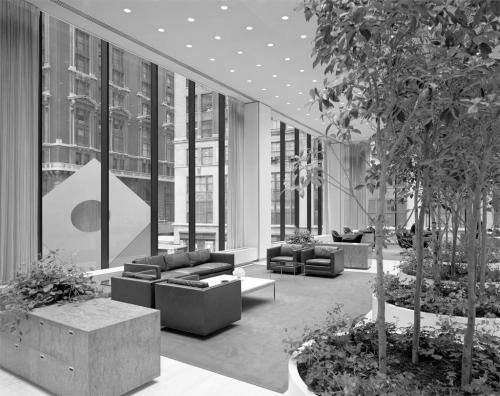 Ezra Stoller (American; 1915–2004)140 Broadway (Marine Midland Bank Building), New York: Interior, l