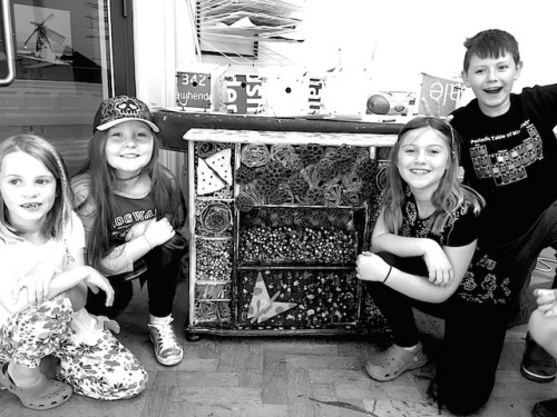 &lsquo;Inside Outside’ / Week OneLead Artist: Decorating and filling insect hotels and bug