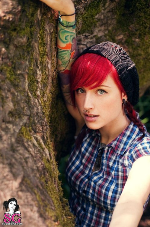  Glitch Suicide 