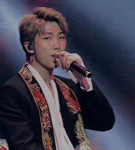 Blood, Sweat And Tears At Kbs Gayo 2016
