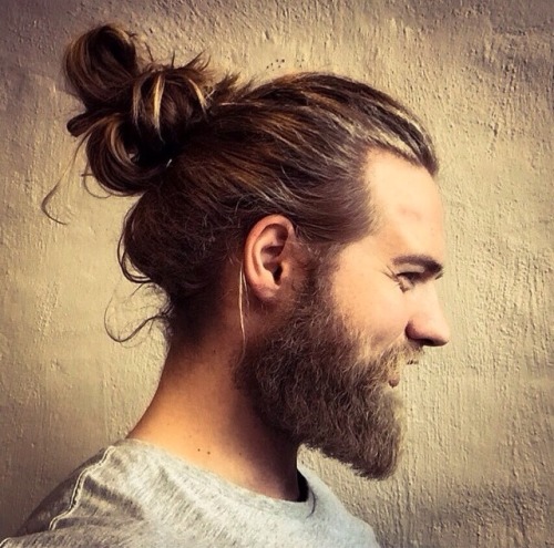 long-haired-guys:(via TumbleOn)