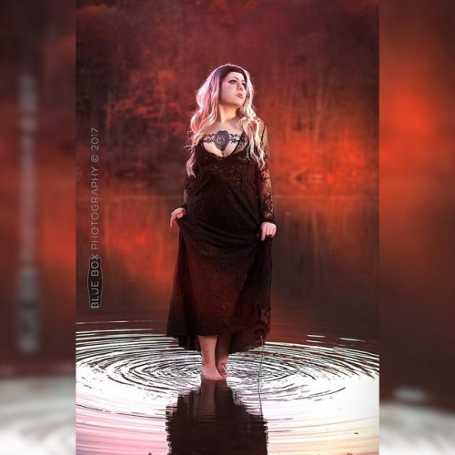 I don&rsquo;t walk on sunshine but sometimes @blueboxpix helps me walk on water Lil throwback fr