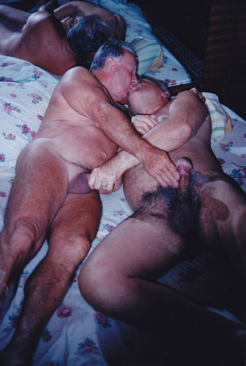 dreamboatdaddies:RAD DADDIES! (Formerly Bad Daddies) If you love daddies, you’re in the right 