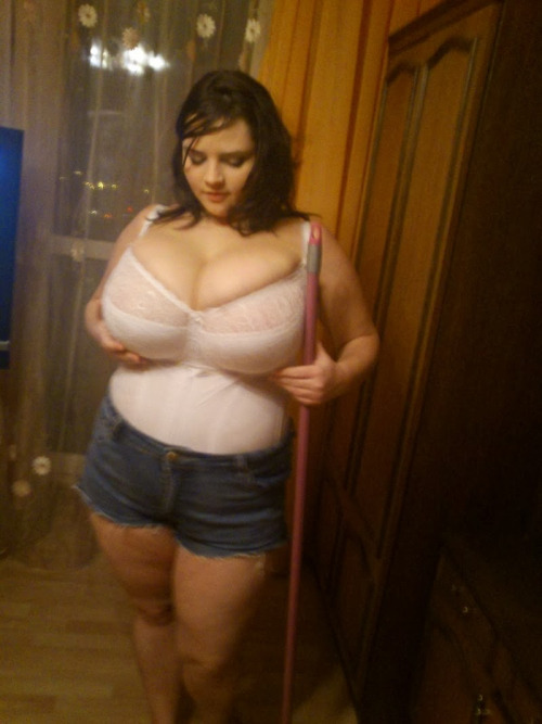 Hot-Curve adult photos