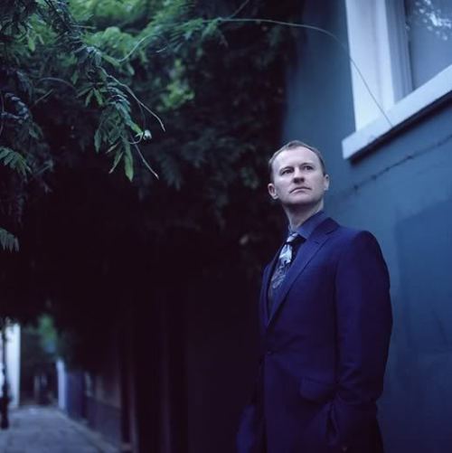 nixxie-fic:Mark Gatiss Photoshoot -