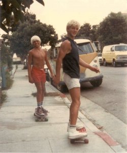 294. bastianphilly:  blond boys skating on