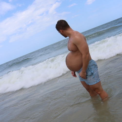 maleeatsmale: Beginner pred mistake, swallowing way too much sea water in with his little skinny dip
