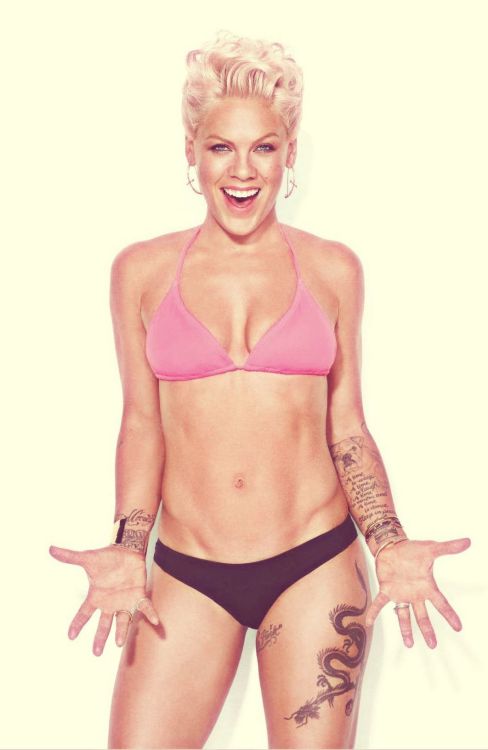 Singer pink abs