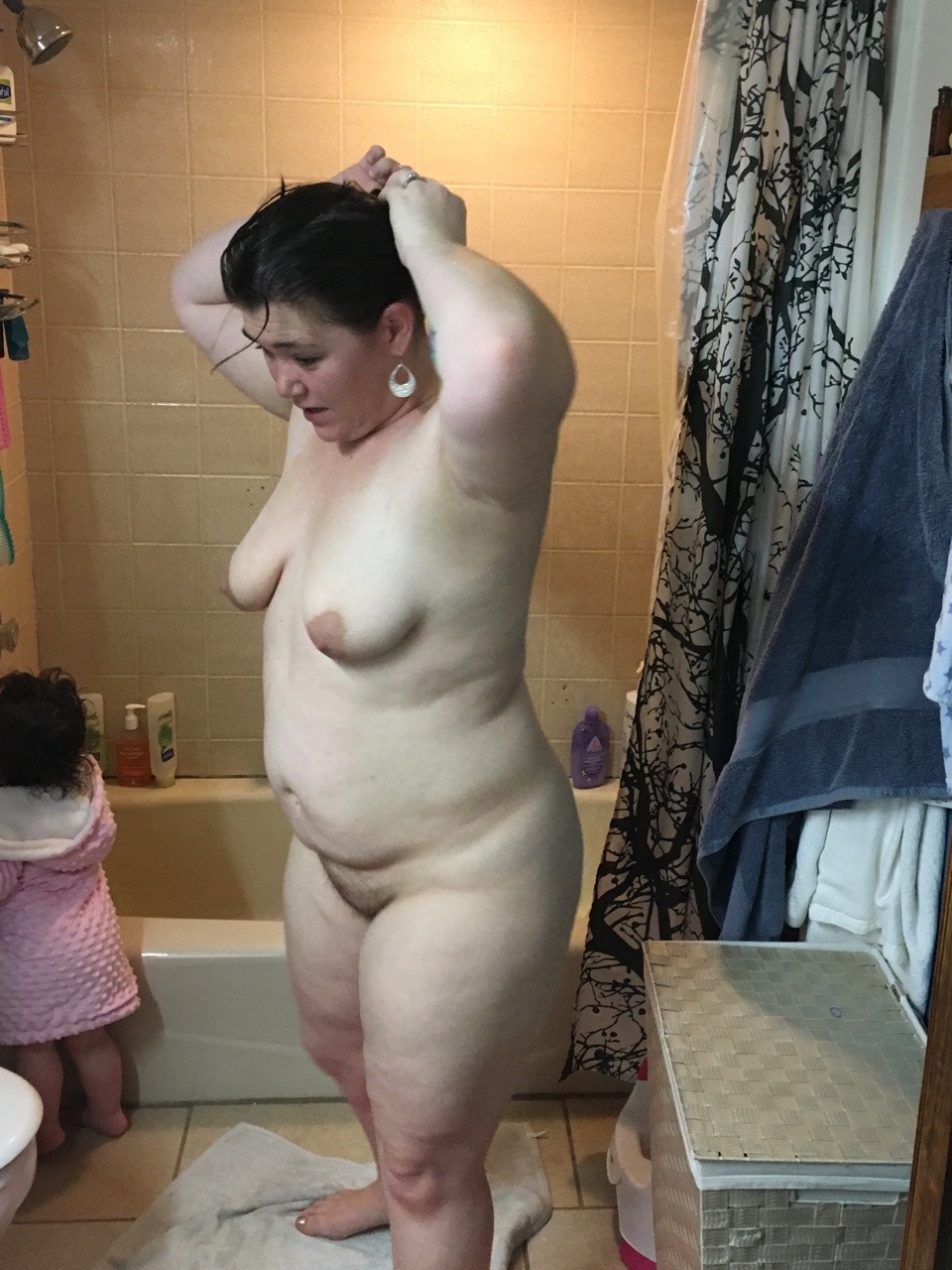 widespreadtits:  Dressed/undressed.   Happy Friday !!!