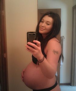 selfshotpreggo:  hope you enjoy - jack  I