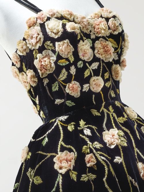 miss-mandy-m: Pierre Balmain Haute Couture, 1953