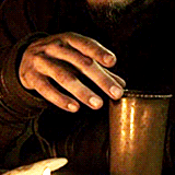maxxrockatanski:  Ragnar + hands