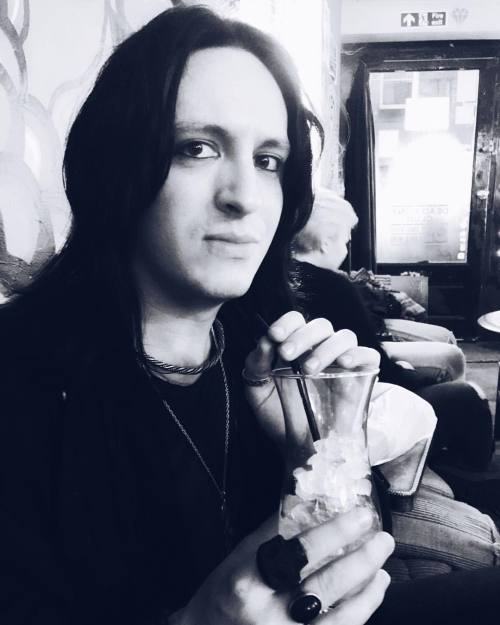 Sunday cocktails #london #shoreditch #rock #glam #goff #londonlife #goth #gothic #gothrocker #alt #a