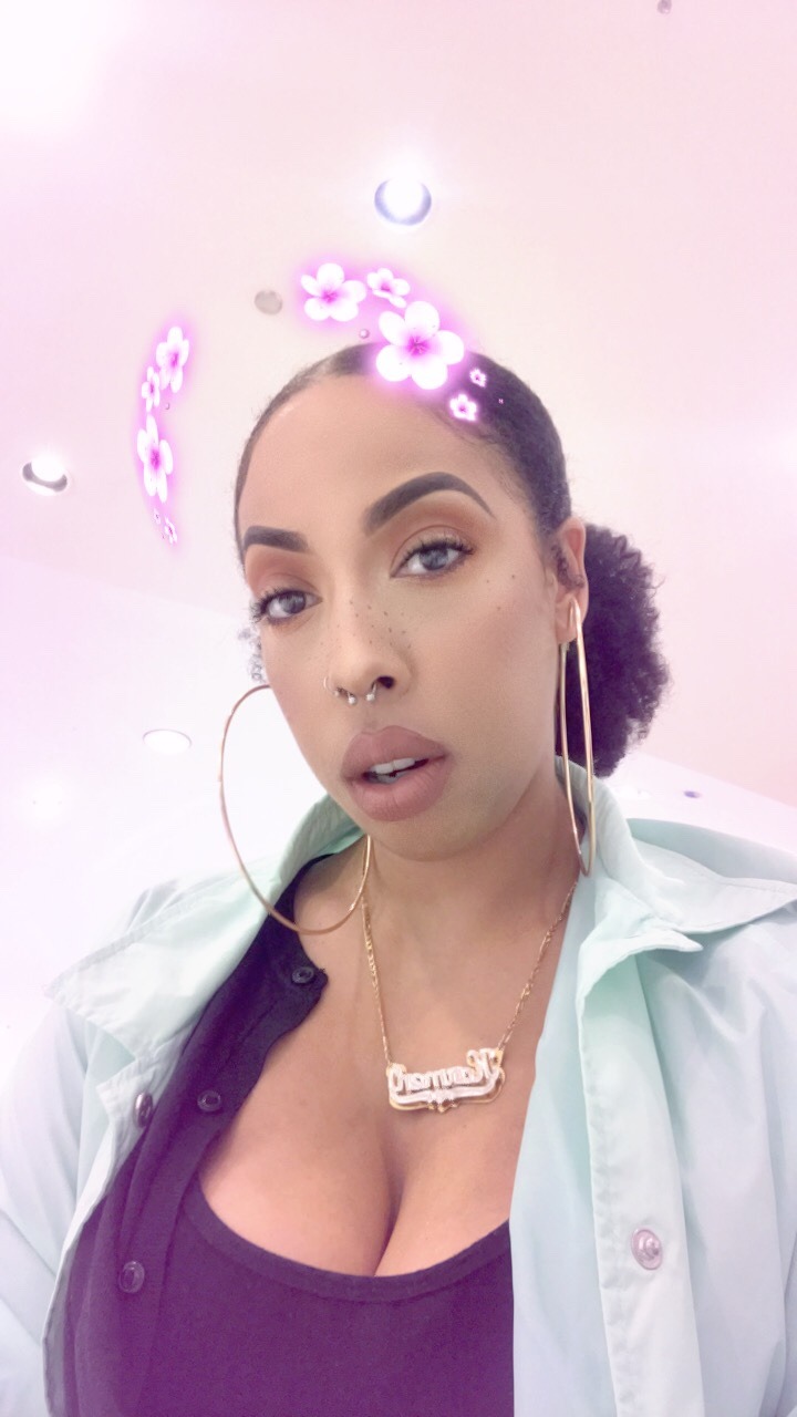 karrmennn:I’m in the mood to get my asshole spit in.
