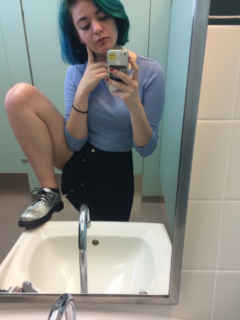 druunpart2:thinking abt frankie cosmos probably