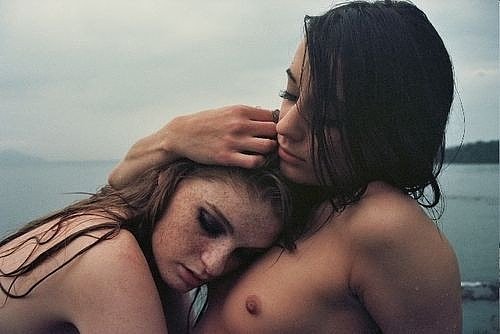 Porn Pics freckled-girls-fan:  http://freckled-girls-fan.tumblr.com