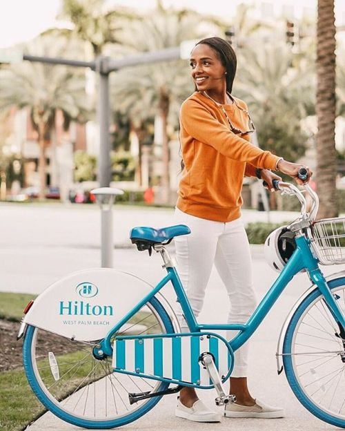 Hotels like the @hiltonwestpalmbeach keep guests moving on our low-maintenance bike fleets. From #bikeshare to #scootershare, we can help develop a solution for your property. #builtbyusandyou