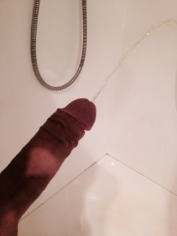 Hairygonads:  Piss Hard On This Morning 24/4