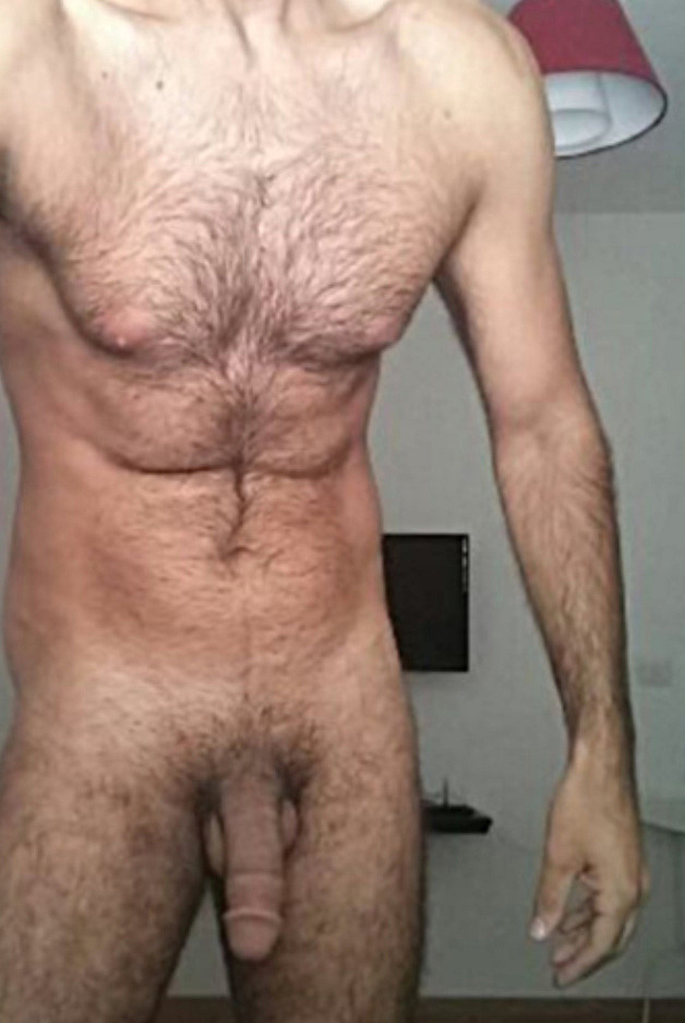 roaminfan-two:Terribly hot boy !!!