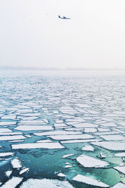 Vurtual:  Frozen Lake And Airplane - Toronto, Canada (By Vincent Demers)