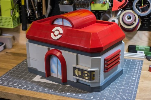 megapokemonxy:go-pokemon: “I thought it would be fun to recreate a Pokémon Center from 