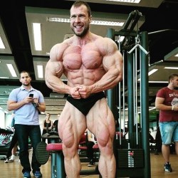 big-strong-tough:  Milan Sadek 