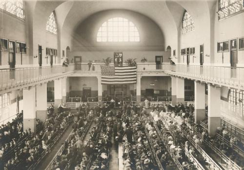 The Great Hall of immigrant station on Ellis Island, New York, USA, 1900s (photo by William Williams