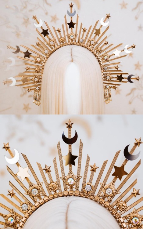 sosuperawesome:Carbickova Crowns on Etsy