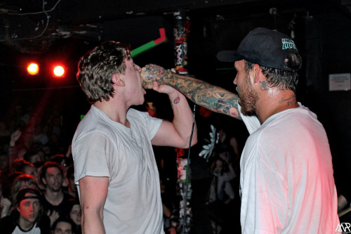 backseatmarinade:  Stick To Your Guns (by MacKenzie Richmond) 