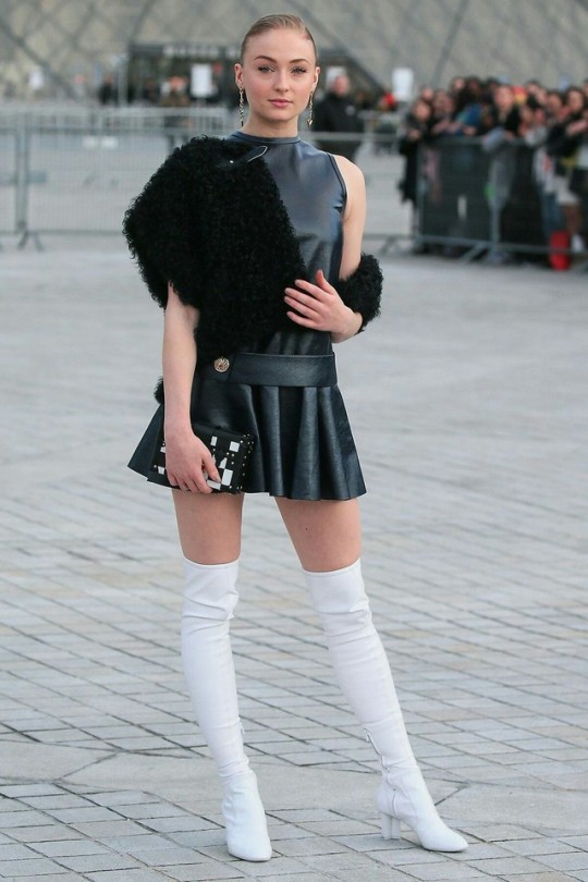 sammears:  Little black dress 