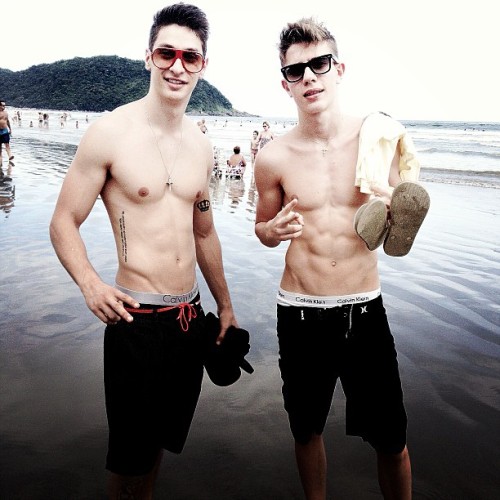 onlycuteguys:  + 
