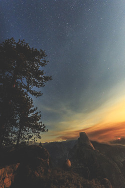 visualechoess:  Fires and Stars - by: Jeff Davis