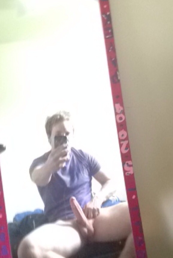 Bathroom Jerkoff
