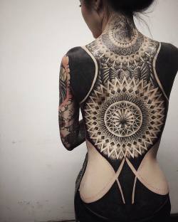 tattoobodies:  thatattoozone:      C H E S T E R       tattoo blog [lets be friends: instagram]    