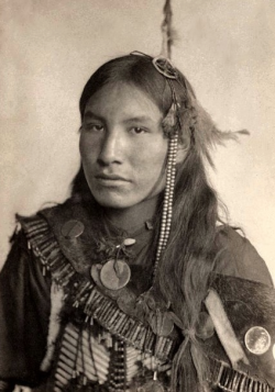  Gertrude Kasebier     Kills First, Lakota