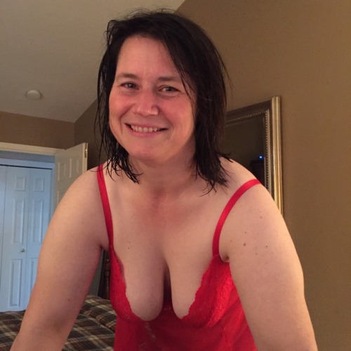 wivesofsubmission: Reblog is you want to fuck me please ….