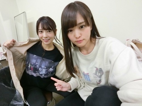 Jpop idol Yuri Saito and fellow Nogizaka46 members (credit)