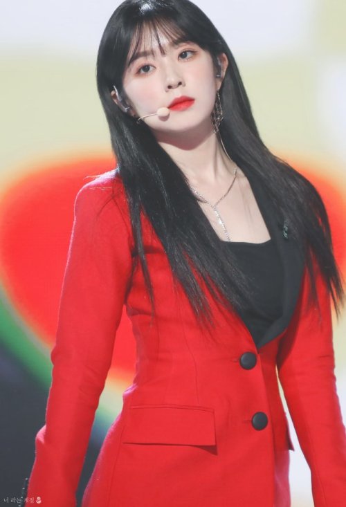 fyeah-irene:your season | editing is allowed, but please credit and do not remove the logo.